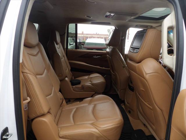 used 2016 Cadillac Escalade ESV car, priced at $20,997