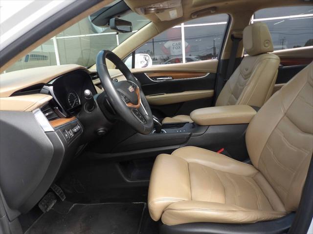 used 2017 Cadillac XT5 car, priced at $17,497