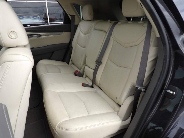 used 2017 Cadillac XT5 car, priced at $10,997
