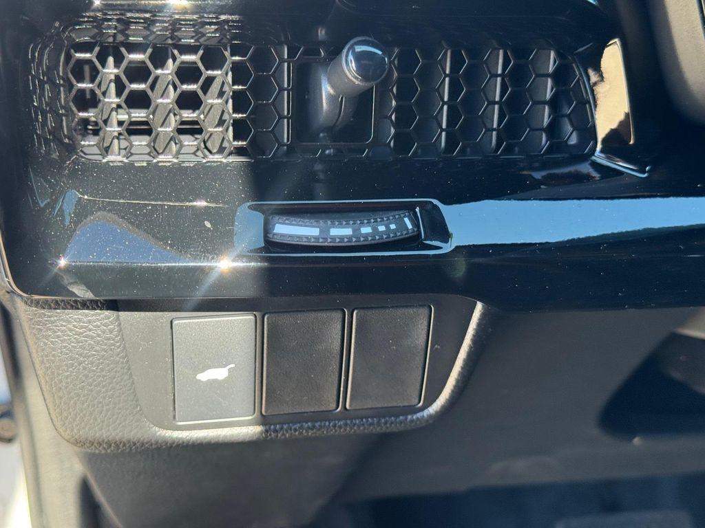 new 2026 Honda CR-V Hybrid car, priced at $41,481