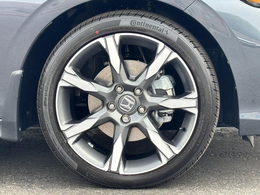 new 2025 Honda Civic Hybrid car, priced at $31,419