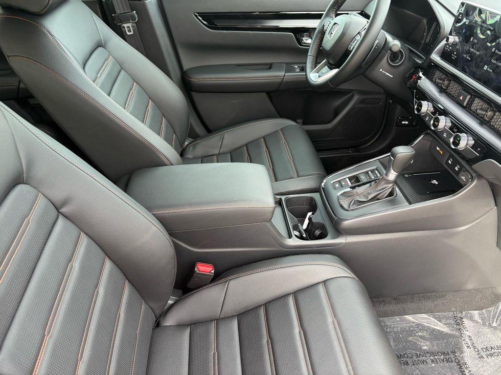 new 2026 Honda CR-V Hybrid car, priced at $41,481