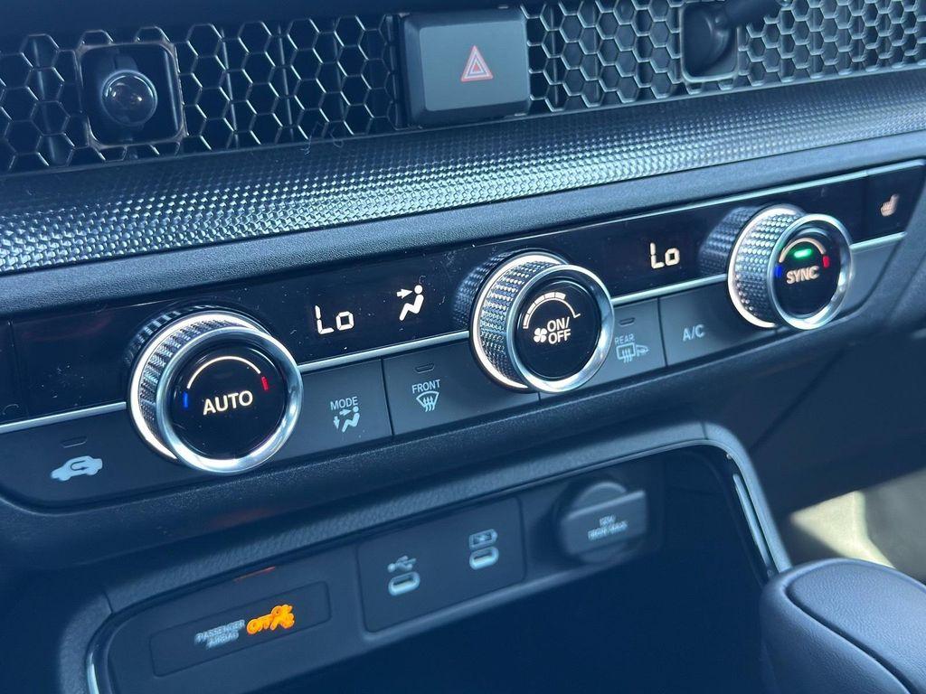 new 2026 Honda CR-V Hybrid car, priced at $40,396