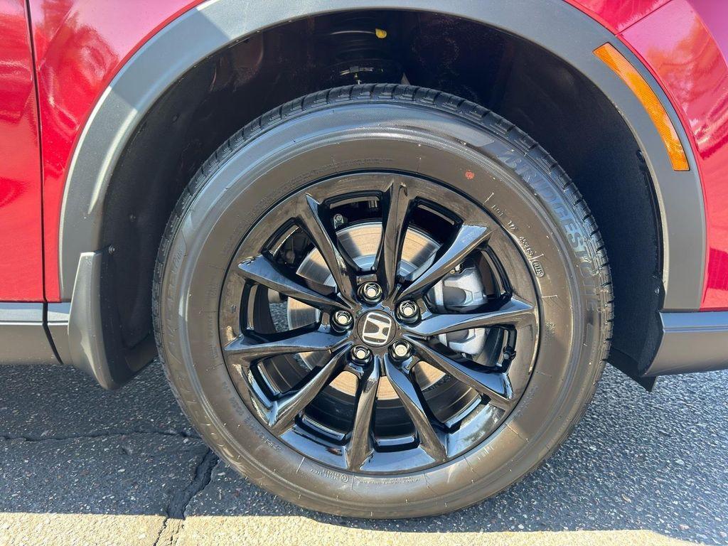 new 2026 Honda CR-V Hybrid car, priced at $40,396