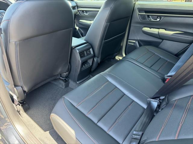 new 2025 Honda CR-V Hybrid car, priced at $38,880