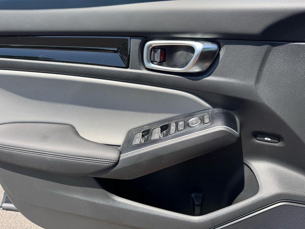 new 2025 Honda Civic Hybrid car, priced at $31,419