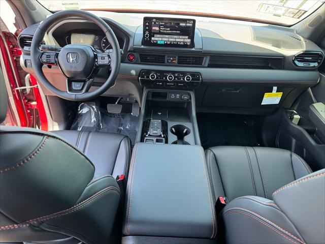 new 2025 Honda Pilot car, priced at $48,677