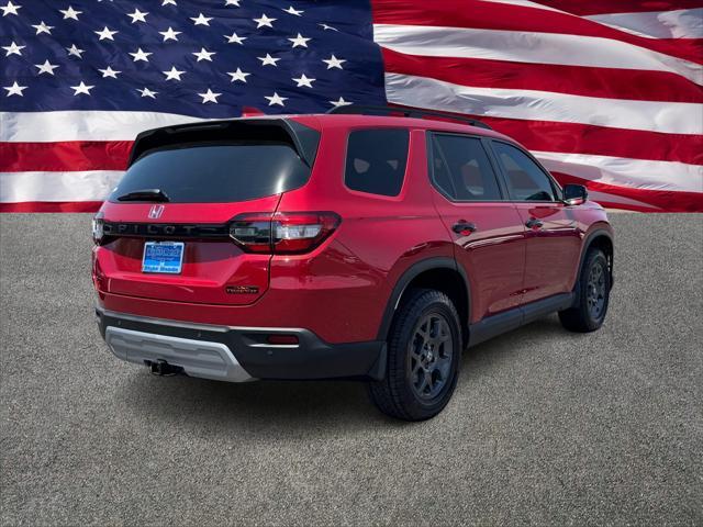 new 2025 Honda Pilot car, priced at $48,677