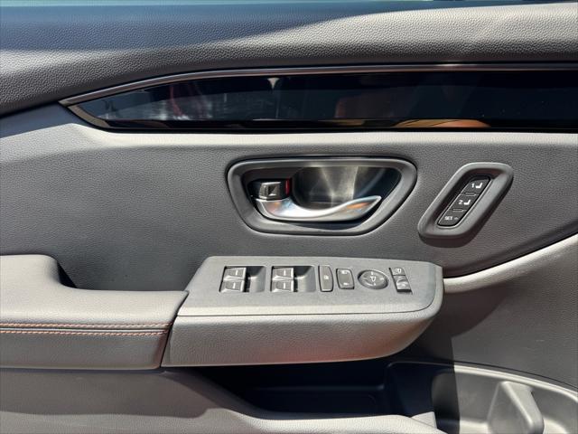 new 2025 Honda Pilot car, priced at $48,677