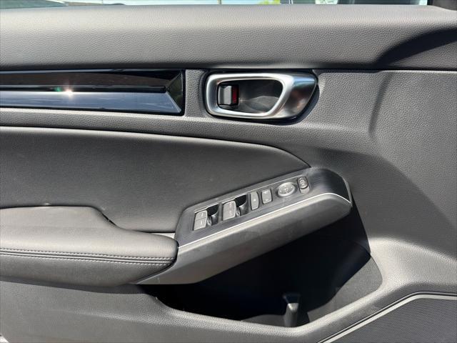 new 2025 Honda Civic Hybrid car, priced at $32,556