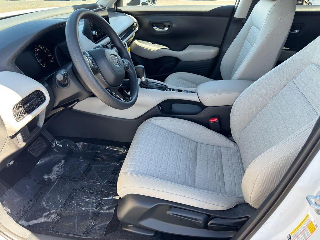 new 2026 Honda HR-V car, priced at $28,686