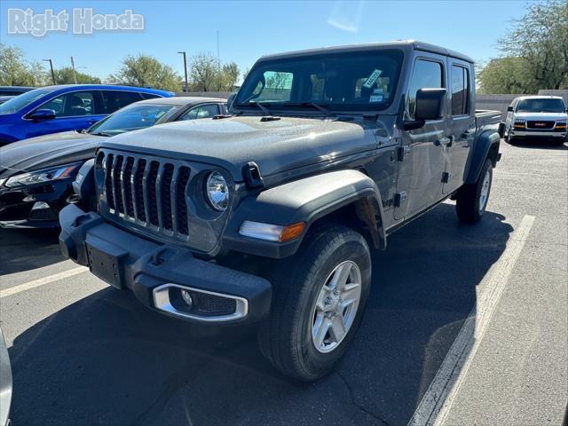 used 2023 Jeep Gladiator car, priced at $29,088