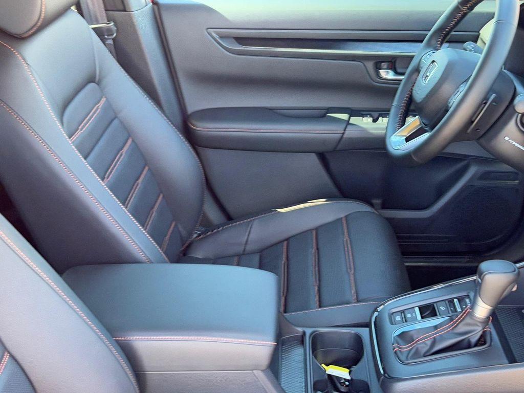 new 2026 Honda CR-V Hybrid car, priced at $40,396