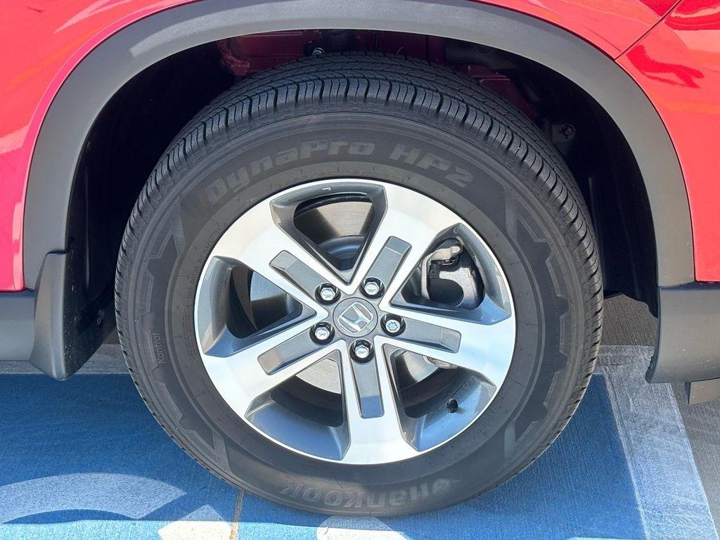 new 2025 Honda Pilot car, priced at $44,449