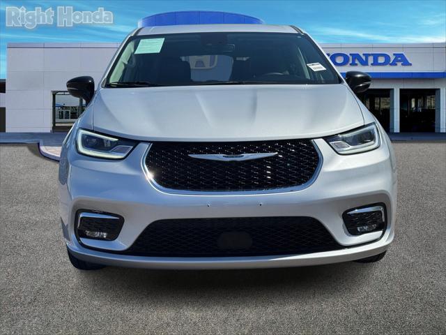 used 2024 Chrysler Pacifica car, priced at $26,688