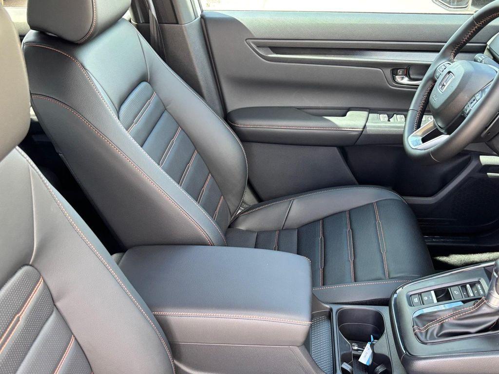 new 2026 Honda CR-V Hybrid car, priced at $40,630