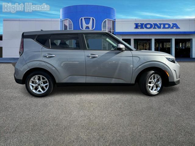 used 2023 Kia Soul car, priced at $16,988