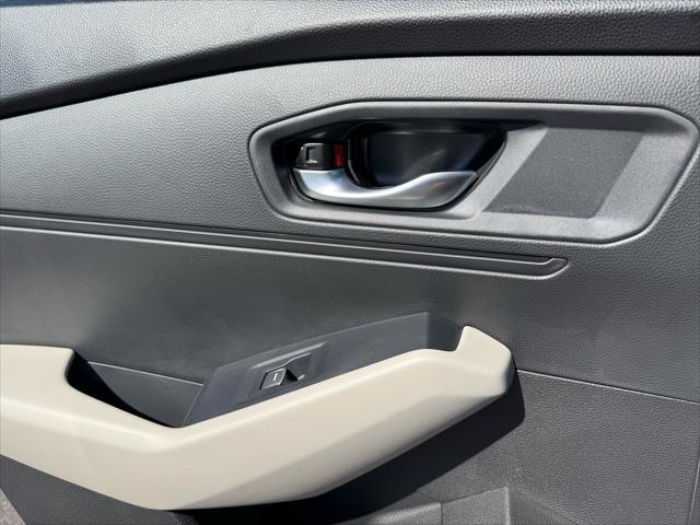 new 2025 Honda Accord car, priced at $28,959