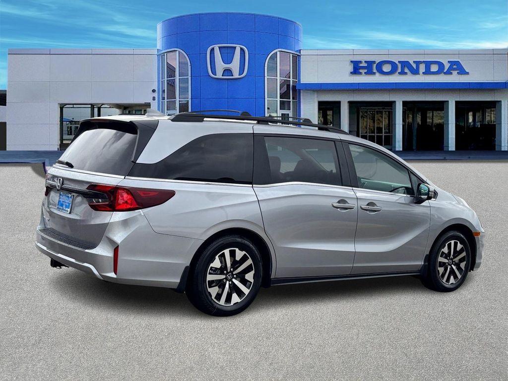 new 2026 Honda Odyssey car, priced at $45,685
