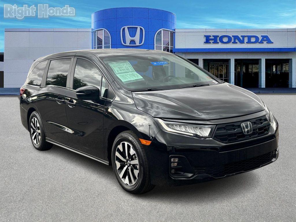 used 2025 Honda Odyssey car, priced at $38,868