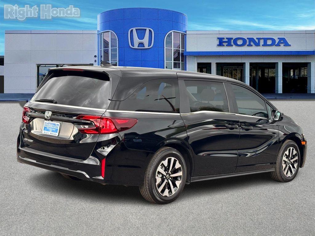 used 2025 Honda Odyssey car, priced at $38,868