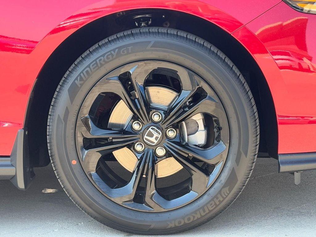 new 2025 Honda Accord car, priced at $30,996