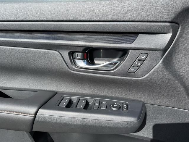 new 2025 Honda CR-V Hybrid car, priced at $39,312