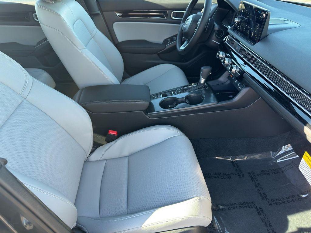 new 2026 Honda Civic Hybrid car, priced at $32,927