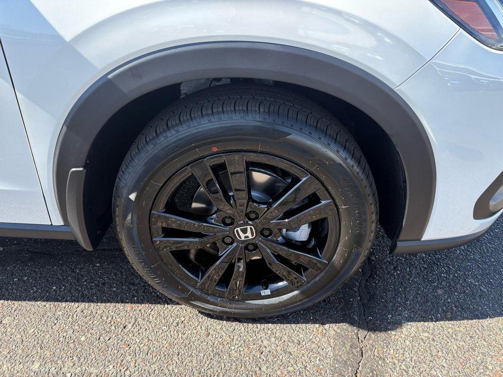new 2026 Honda HR-V car, priced at $30,278