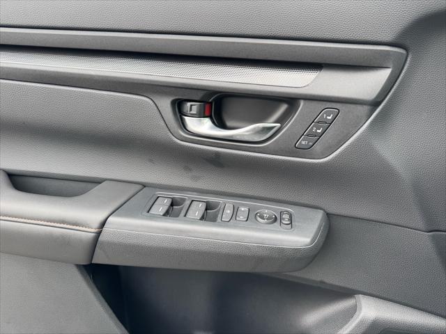 new 2025 Honda CR-V Hybrid car, priced at $38,880