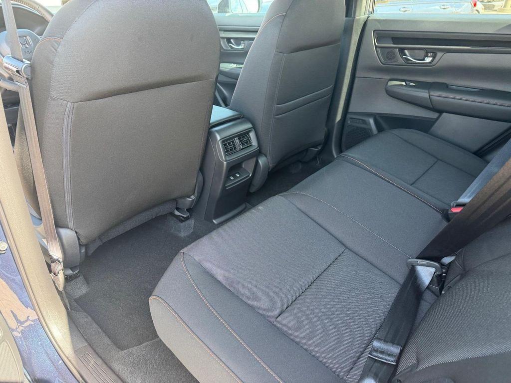 new 2026 Honda CR-V Hybrid car, priced at $40,250