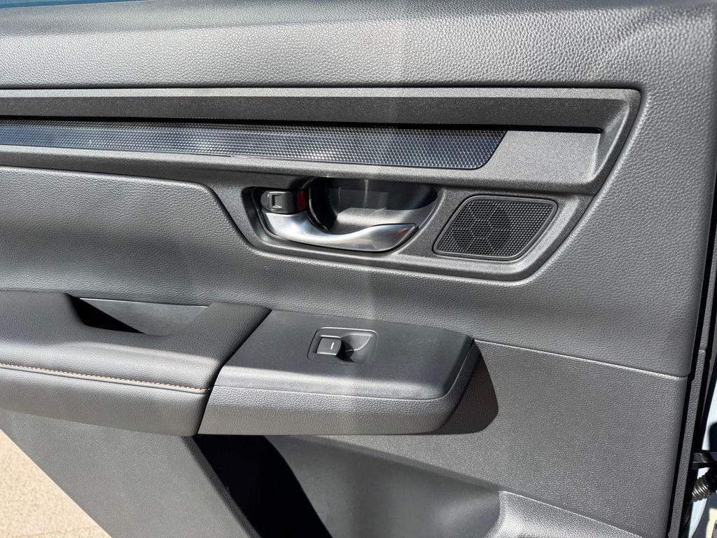 new 2026 Honda CR-V Hybrid car, priced at $40,396