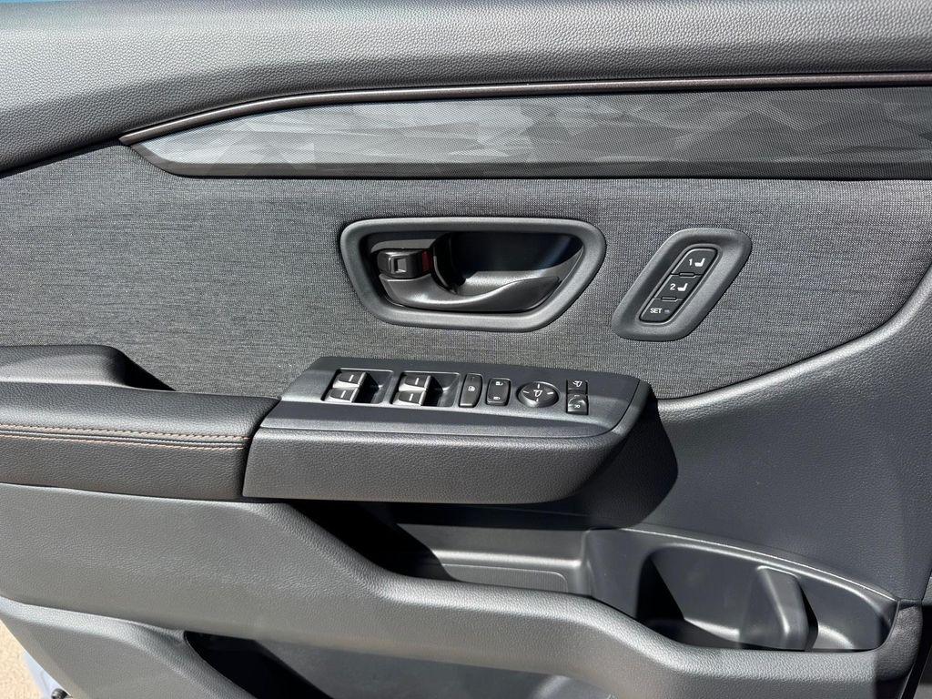 new 2026 Honda Passport car, priced at $50,400