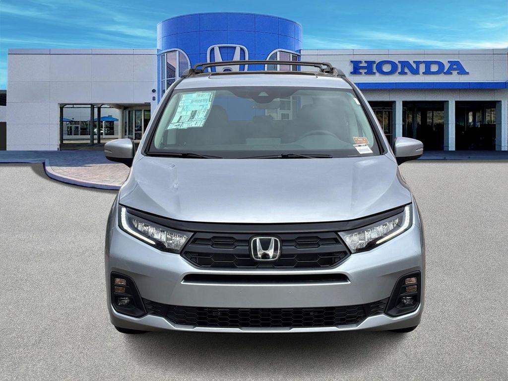 new 2026 Honda Odyssey car, priced at $45,685