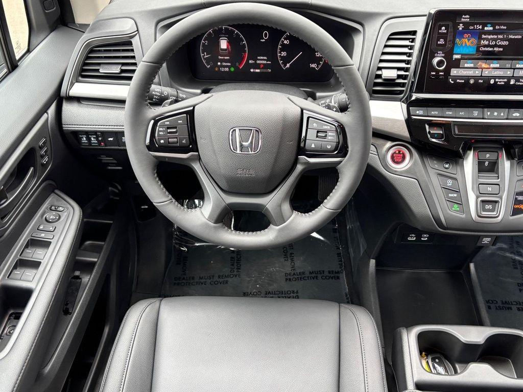 new 2026 Honda Odyssey car, priced at $45,685