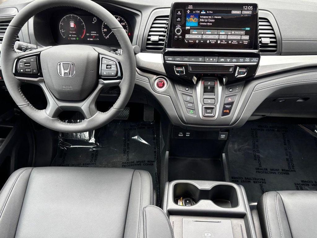 new 2026 Honda Odyssey car, priced at $45,685