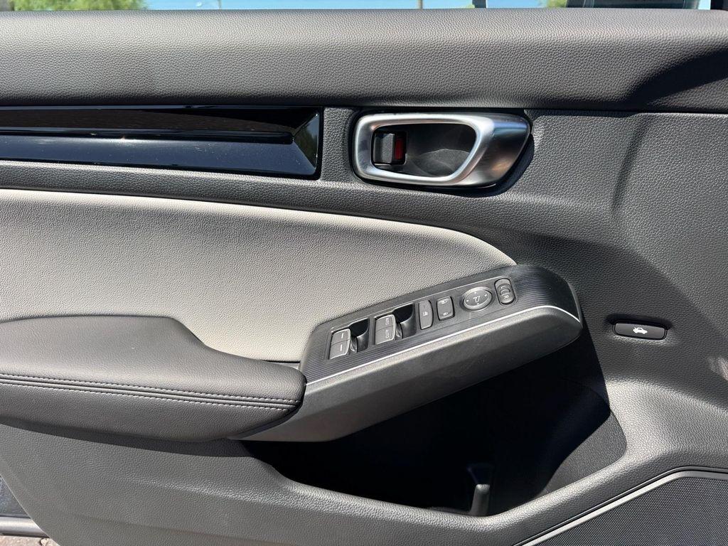 new 2025 Honda Civic Hybrid car, priced at $31,419