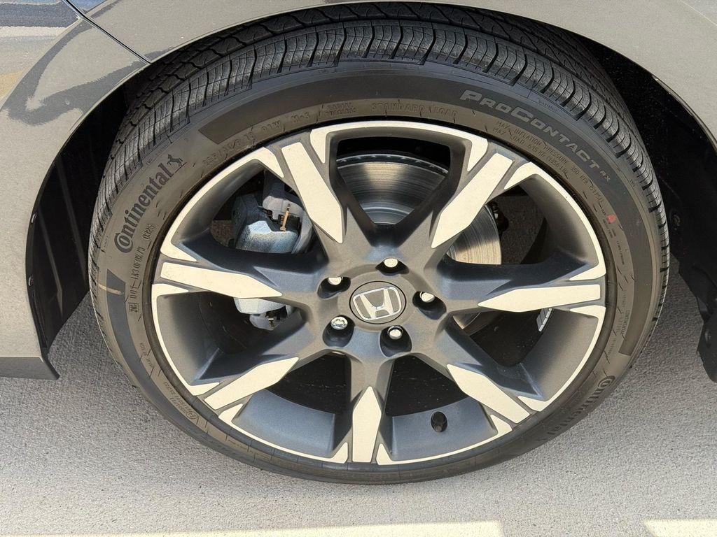 new 2025 Honda Civic Hybrid car, priced at $31,419