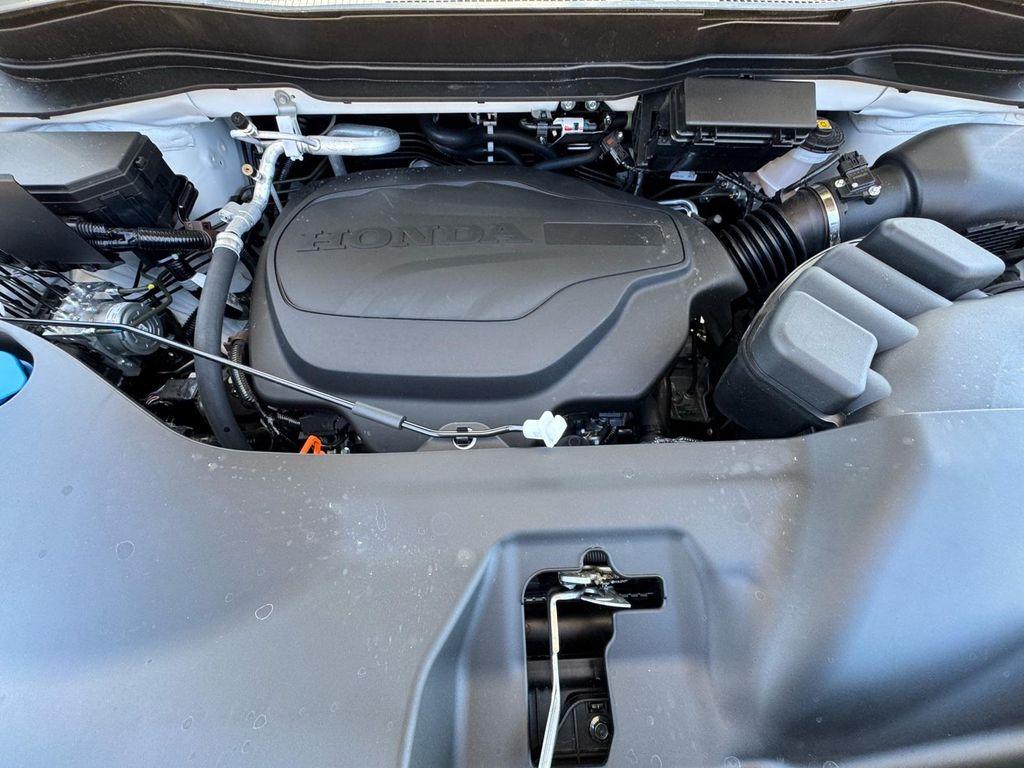 new 2025 Honda Ridgeline car, priced at $40,095