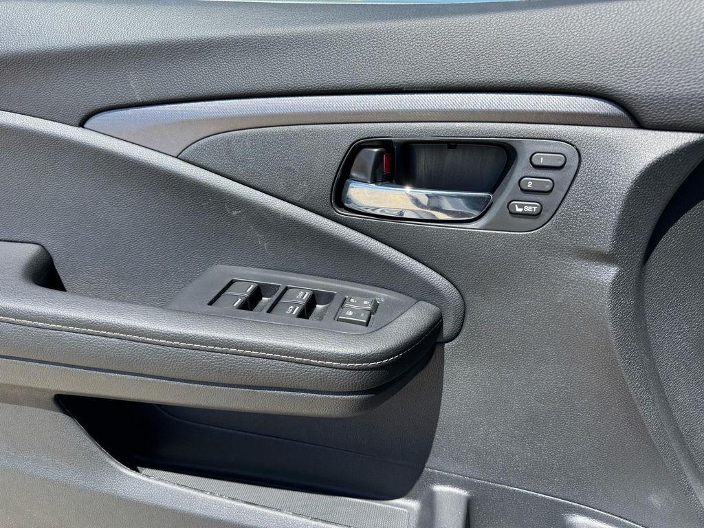 new 2025 Honda Ridgeline car, priced at $40,095