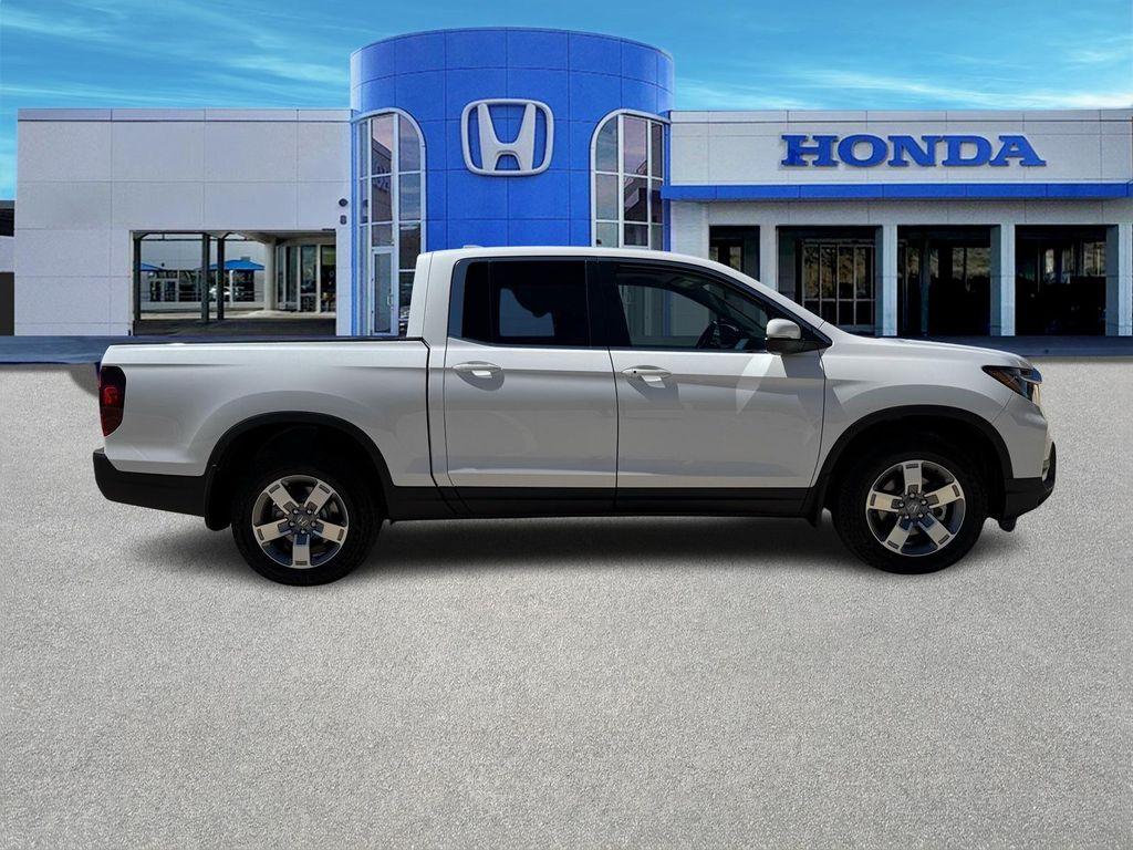 new 2025 Honda Ridgeline car, priced at $40,095