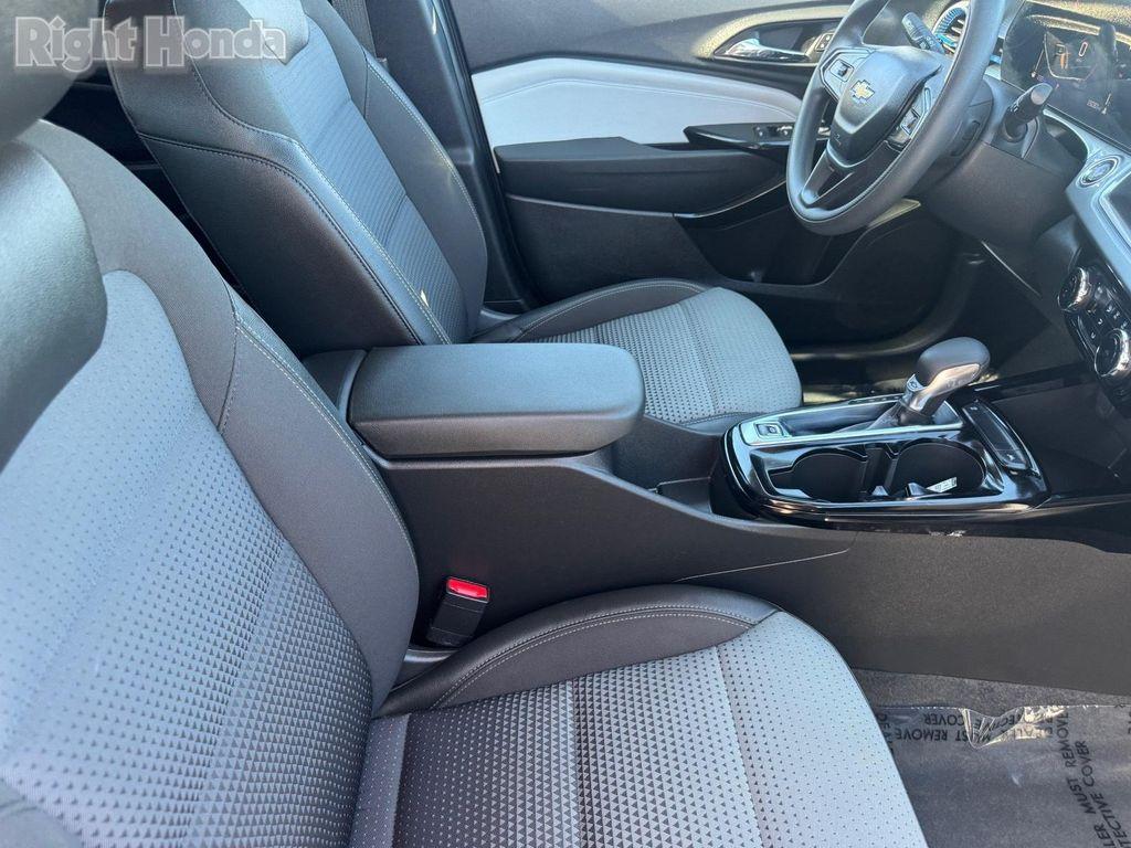 used 2024 Chevrolet Trax car, priced at $19,999