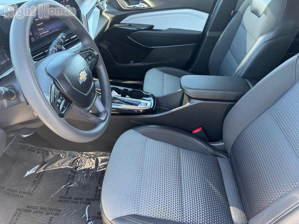 used 2024 Chevrolet Trax car, priced at $19,999