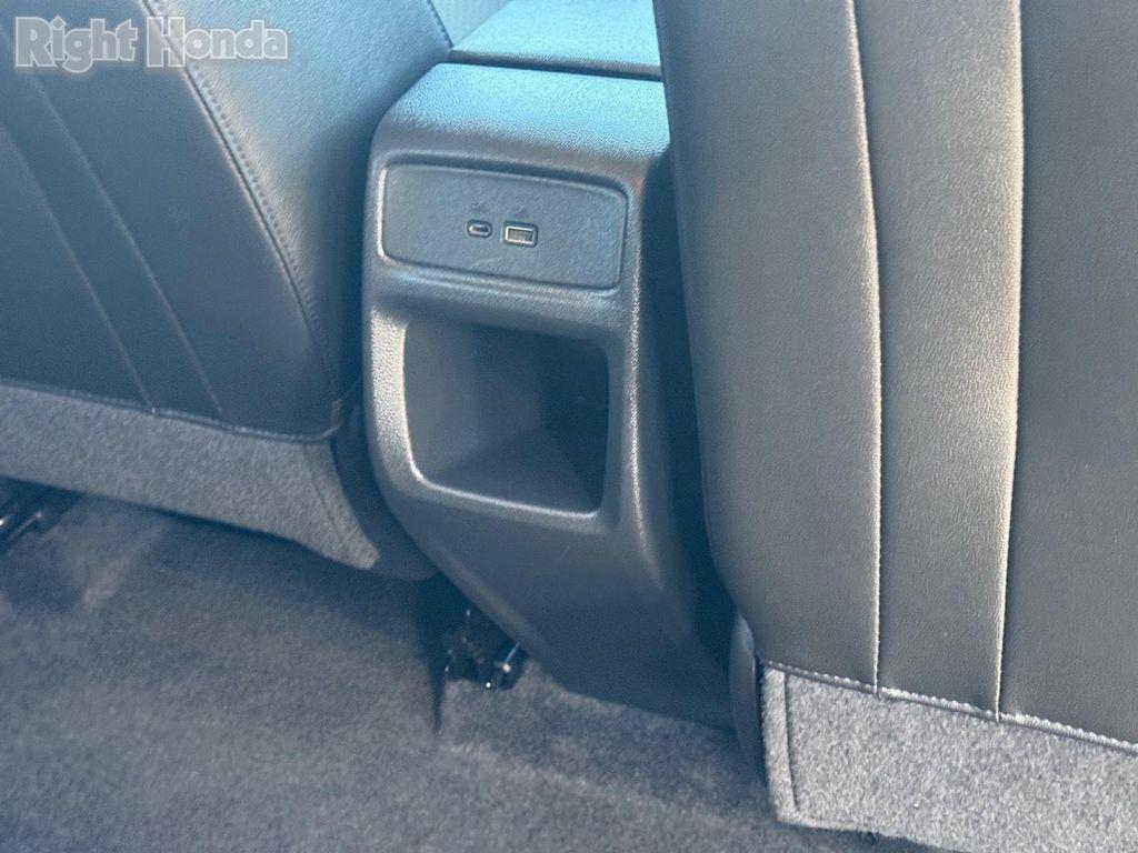 used 2024 Chevrolet Trax car, priced at $19,999