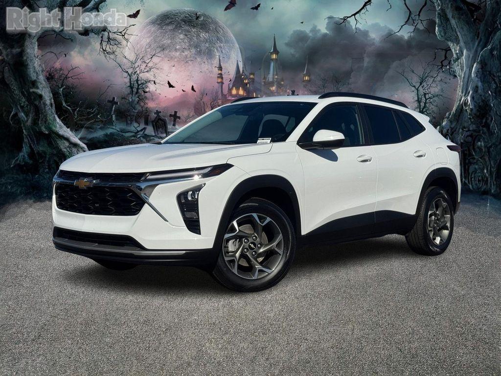 used 2024 Chevrolet Trax car, priced at $19,999
