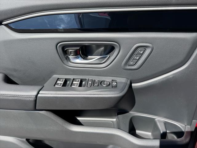 new 2025 Honda Pilot car, priced at $44,449