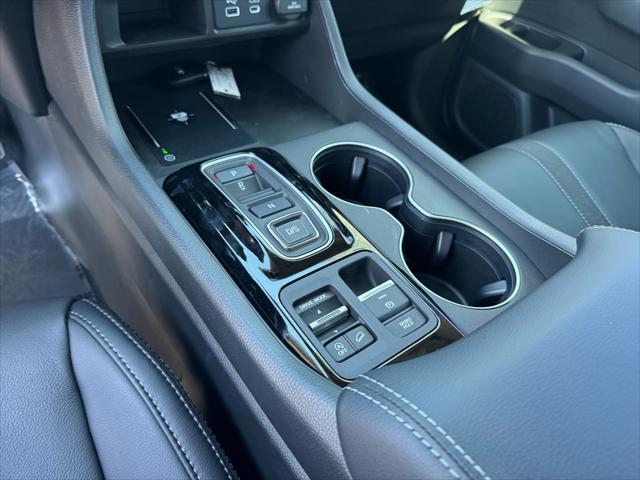 new 2025 Honda Pilot car, priced at $44,449