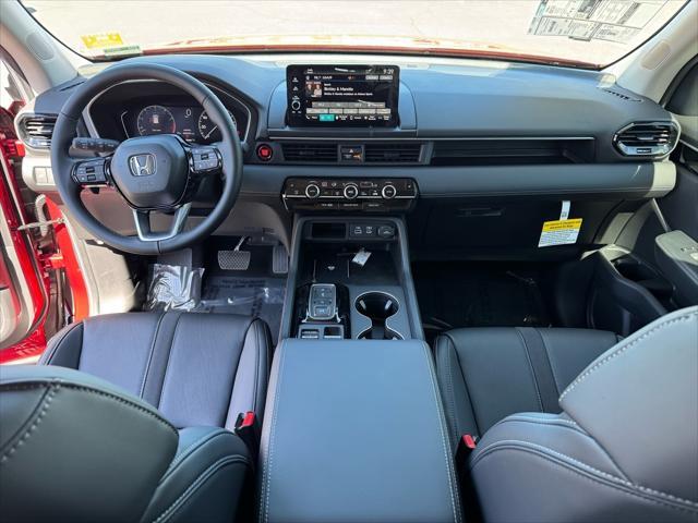 new 2025 Honda Pilot car, priced at $44,449