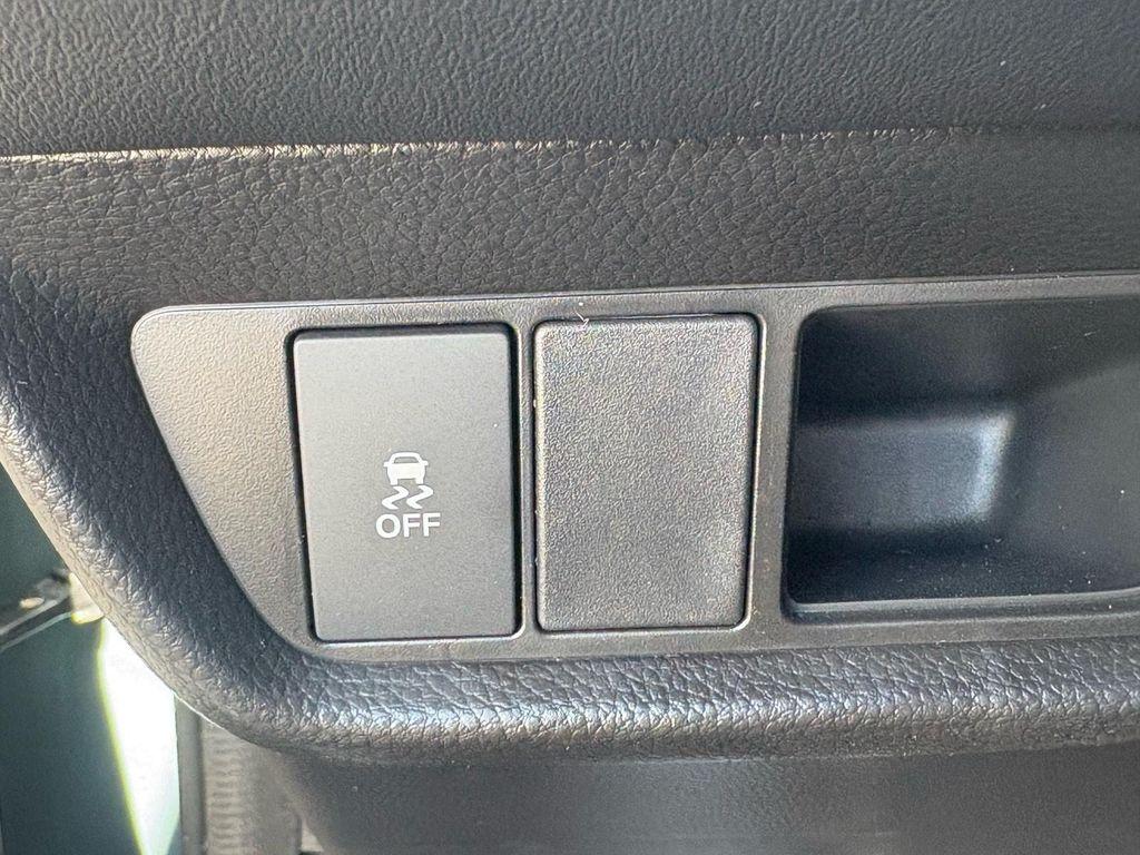 new 2026 Honda HR-V car, priced at $32,251