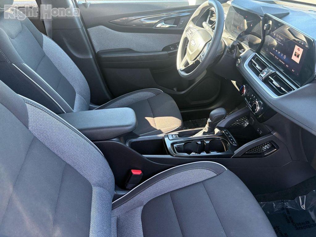 used 2024 Chevrolet TrailBlazer car, priced at $19,999